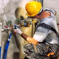 نیروی ساده و نیمه ماهر جهت لوله کشی ساختمان