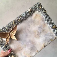 ساعت دیواری رزینی دور کریستالی طرح سنگ|ساعت دیواری و تزئینی|شیراز, شهرک مدرس|دیوار