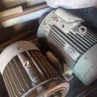 فروش دو عدد الکتروموتور