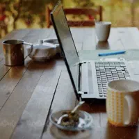 استخدام کارشناس و کاراموز