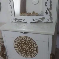 میز آرایش وباکس