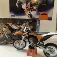 ماکت موتور اتریشی KTM