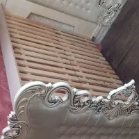 تخت خواب سلطنتی