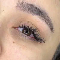 مدل اکستنشن مژه و خدمات ناخن