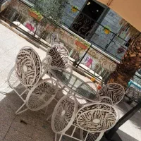 میز صندلی وچتر وتاب۳نفره سی میلیون تومن