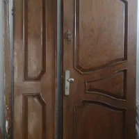 درب ورودی آپارتمانی واتاق وسرویس