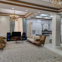 عمارت سه قلوی سفید|اجارهٔ کوتاهمدت ویلا و باغ|فردیس, |دیوار