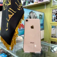 ایفون 8 درحد نو با گارانتی