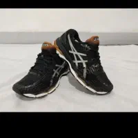 کتونی اورجینال|کیف، کفش، کمربند|قروه, |دیوار