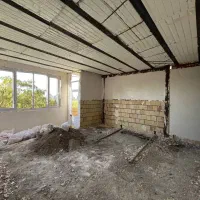 ساختمان-نیمه-کاره-70-متری-نزدیک-حاشیه-توس