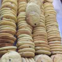 تولید وپخش شیرینی کشمشی ارومیه