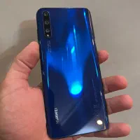 هواوی y8p در حد نو و سامسونگ a11 در حد نو