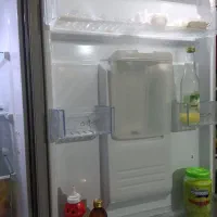 یک عددلباسشویی ویک عدد یخچال هردومارک بوست سالم|ماشین لباسشویی و خشککن لباس|اصفهان, حصه شمالی|دیوار