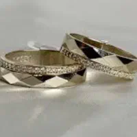 نیاز مند ضامن