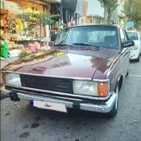 پیکان ۸۲ عنابی