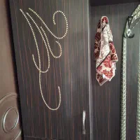 جاکفشی دراور کمدمیزتیوی