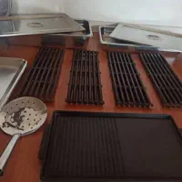 ۴ تا صفحه چدن گریل برگر پز و سینی و ۲ تا بن ماری|ظروف پخت‌وپز|گرگان, |دیوار