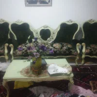 مبل همراه غذا خوری  چوب راش .پرکار وزیبا