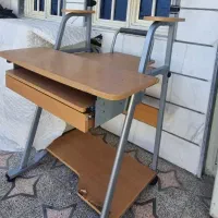 میز کامپیوتر