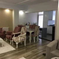 60متر-6ساله-10مترحیاط-در-اختیار-دو-نبش-شمال-شهرارا