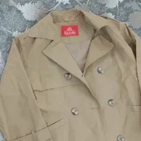 بارونی نو نو|لباس|فسا, |دیوار