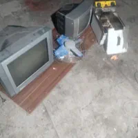 تلویزیون. 21 و15 فن با سرخ کن برقی