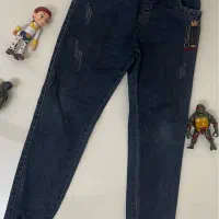 شلوار لی پسرانه نو و در حد خیلی خیلی نو