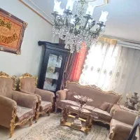 مبل ۹ نفره به همراه میز وسط و ۲ عسلی