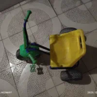 یک عدد سه چرخه بچه گانه معاوضه با دوچرخه 12