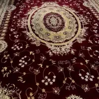 فرش زمینه زرشکی شسته شده داخل کاور