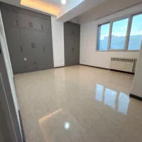 رشدیه جدید ۱۲۸ متر دو نبش دو خواب فول نصبیات