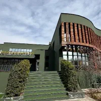 باغ عمارت لوکیشن عکاسی و فیلمبرداری