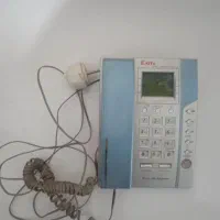 تلفن روی میزی سالم