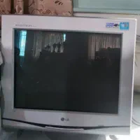 مانیتور قدیمی LG سالم