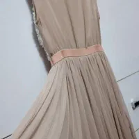 لباس مجلسی|لباس|قم, بنیاد|دیوار