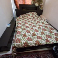 تخت خواب با تشک در حد نو ضدخش و mdf