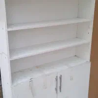 کتابخانه و کمد دیواری