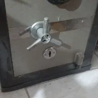 گاو صندوق در حد نو