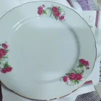 چینی گل قرمز|ظروف سرو و پذیرایی|اصفهان, شمس آباد|دیوار