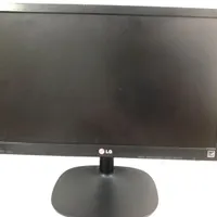 مانیتور اینچ LG ۱۹ مدل ۱۹M35
