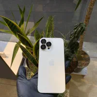 ایفون 13 پرومکس 128 گیگ سفید  d930
