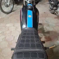 هندا۲۰۰|موتورسیکلت|کاشان, درب باغ|دیوار