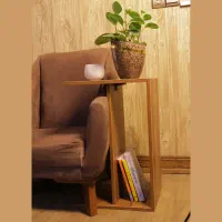 عسلی کنار مبلی بادیز دکور