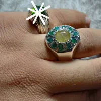 انگشتر جواهری زیبا