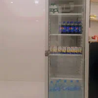 یخچال ویترینی سالم