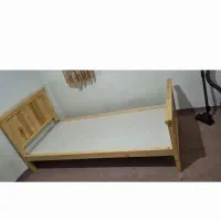تخت خواب چوبی