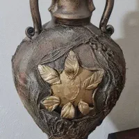 گلدان عتیقه بسیار قدیمی جهت کلکسیون