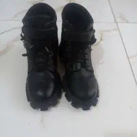 پوتین و بوت زیبا