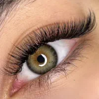 اکستنشن و لیفت مژه و ابرو حرفه ای