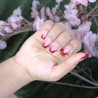 تخفیف ویژه کاشت ناخن|خدمات آرایشگری و زیبایی|مشهد, پنجتن|دیوار
